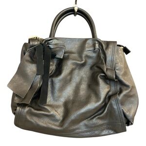 Dorsa 🇮🇹 NEVER USED bow leather medium purse NEW super lux soft leather